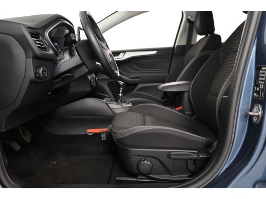 Ford Focus 1.0 EcoBoost Trend Edition Business | Navigatie | Clima | Camera | Parkeersensoren V+A | LED | Ke... ActivLease financial lease
