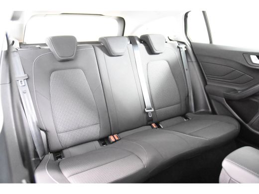 Ford Focus EcoBoost Turnier *1ste Eigenaar*Navigatie*Trekhaak*PDC* ActivLease financial lease