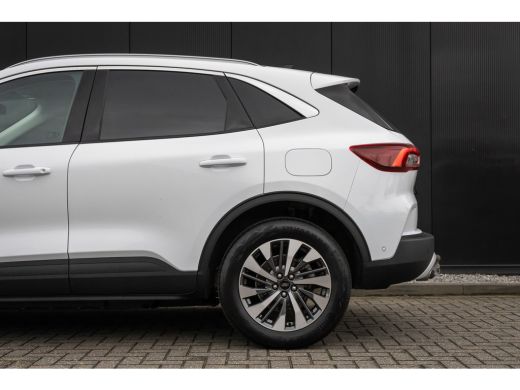 Ford Kuga 2.5 PHEV Titanium | Electrische trekhaak | 2100kg trekgewicht | Winter-pack | 360 camera | Adapti... ActivLease financial lease