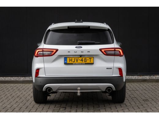 Ford Kuga 2.5 PHEV Titanium | Electrische trekhaak | 2100kg trekgewicht | Winter-pack | 360 camera | Adapti... ActivLease financial lease