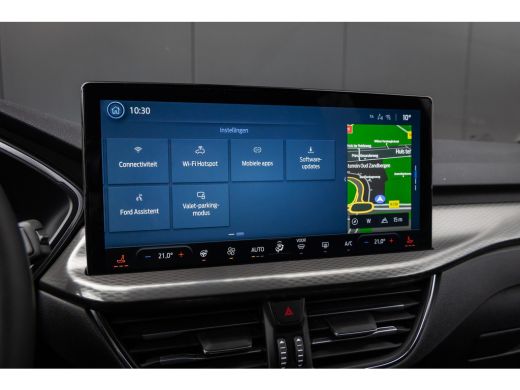 Ford Kuga 2.5 PHEV Titanium | Electrische trekhaak | 2100kg trekgewicht | Winter-pack | 360 camera | Adapti... ActivLease financial lease