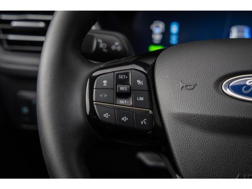 Ford Kuga 2.5 PHEV Titanium | Electrische trekhaak | 2100kg trekgewicht | Winter-pack | 360 camera | Adapti... ActivLease financial lease