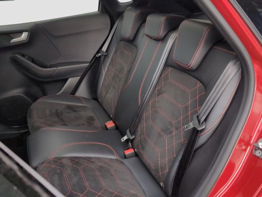 Ford Puma 1.0 Hybrid ST-Line X | Pano | 18 inch | Apple Carplay | Adap. Cruise | Achteruitrijcamera | Airco... ActivLease financial lease