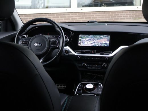 Kia e-Niro EXECUTIVELINE 64 kWh 100% SOH + STOELVENTILATIE | JBL | APPLE CARPLAY | LEDER | STUURVERWARMING ActivLease financial lease