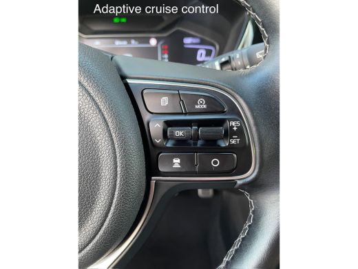 Kia Niro 1.6 GDi Hybrid ExecutiveLine/Schuifdak/Leder/Trekh./Adaptive/JBL/Virtual/18" ActivLease financial lease