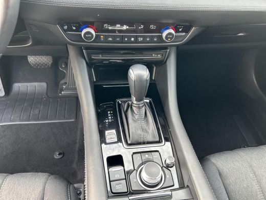 Mazda 6 Sportbreak 2.0 SkyActiv-G 165 Comfort |Automaat| Apple Carplay/Android Auto | Achteruitrijcamera ... ActivLease financial lease