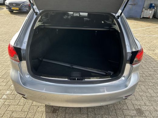 Mazda 6 Sportbreak 2.0 SkyActiv-G 165 Comfort |Automaat| Apple Carplay/Android Auto | Achteruitrijcamera ... ActivLease financial lease