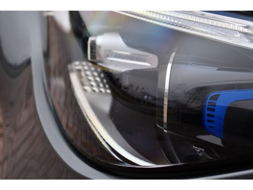 Mercedes-Benz C-Klasse Estate 300 e AMG Line Pano Trekh Distronic Night 360-cam ActivLease financial lease