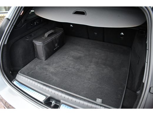 Mercedes-Benz C-Klasse Estate 300 e AMG Line Pano Trekh Distronic Night 360-cam ActivLease financial lease