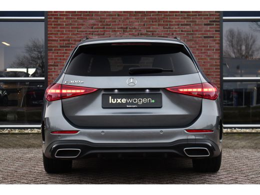 Mercedes-Benz C-Klasse Estate 300 e AMG Line Pano Trekh Distronic Night 360-cam ActivLease financial lease