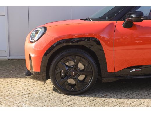 Mini Aceman SE / John Cooper Works / Pakket M / 18" JCW Slide Spoke black ActivLease financial lease