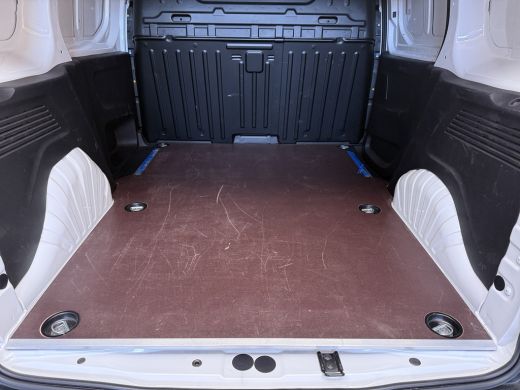 Opel Combo L1 1.5D 100pk | BPM VRIJ | Achteruitrijcamera | Airco | Betonplex in laadruimte ActivLease financial lease