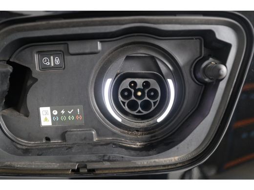 Opel Grandland X 1.6 Turbo Hybrid Elegance | Navigatie | Navigatie | Full Led | Camera | Carplay | Climate control... ActivLease financial lease