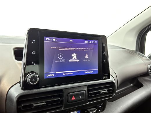 Peugeot Rifter 1.2 131PK Automaat GT 7pers. * Distributie vv.bij 95Dkm * / Trekhaak / Airco-ecc. / Pdc+Camera / ... ActivLease financial lease