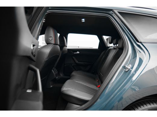 Seat Leon Sportstourer FR Business - eHybrid | Achteruitrijcamera | Automatisch dimmende binnenspiegel | Da... ActivLease financial lease