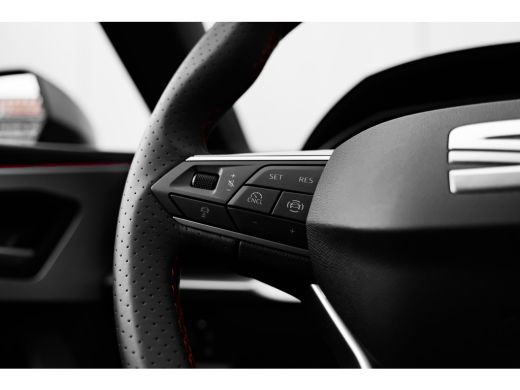 Seat Leon Sportstourer FR Business - eHybrid | Achteruitrijcamera | Automatisch dimmende binnenspiegel | Da... ActivLease financial lease