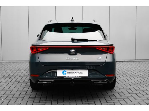 Seat Leon Sportstourer FR Business - eHybrid | Achteruitrijcamera | Automatisch dimmende binnenspiegel | Da... ActivLease financial lease