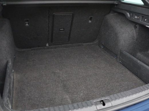 Skoda Octavia 1.0 e-TSI Sport | Trekhaak | Camera | Side Assist | Carplay | Sfeerverlichting | Navigatie | Spor... ActivLease financial lease