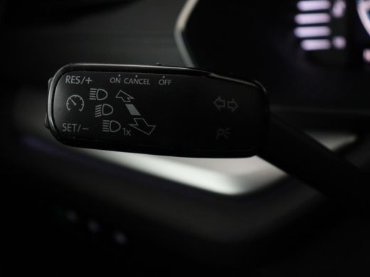 Skoda Octavia 1.0 e-TSI Sport | Trekhaak | Camera | Side Assist | Carplay | Sfeerverlichting | Navigatie | Spor... ActivLease financial lease