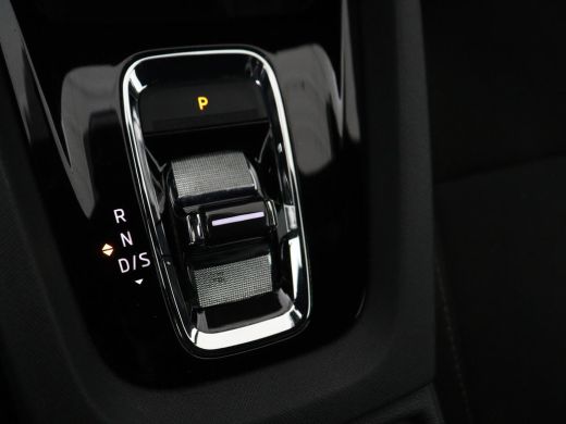 Skoda Octavia 1.0 e-TSI Sport | Trekhaak | Camera | Side Assist | Carplay | Sfeerverlichting | Navigatie | Spor... ActivLease financial lease