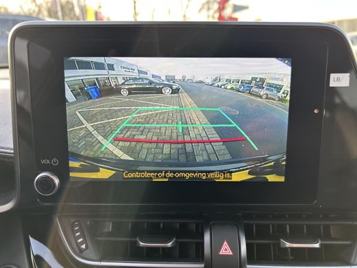 Toyota C-HR 1.8 Hybrid Executive ActivLease financial lease