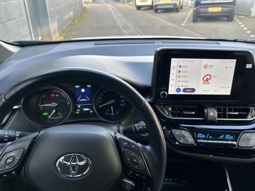 Toyota C-HR 1.8 Hybrid Executive ActivLease financial lease