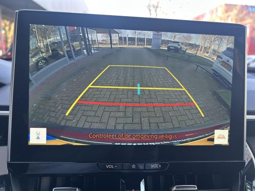 Toyota Corolla Cross Hybrid 200 Style ActivLease financial lease