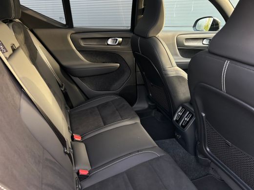 Volvo  EX40 Single Motor Extended Range Ultra 82 kWh | Sage Green | Pano | All-seasons | Climate | Harman/Kar... ActivLease financial lease