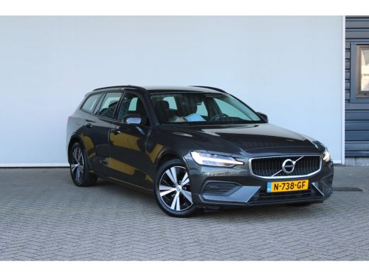 Volvo  V60 2.0 B3 Momentum Advantage | Navigatie full map | Cruise control | LED | Apple Carplay/ Android au... ActivLease financial lease