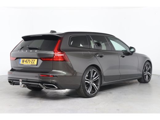Volvo  V60 2.0 B4 R-Design | Navigatie | H&K Audio | Trekhaak Wegklapbaar | Blis | Leder | Adaptieve Cruise ... ActivLease financial lease