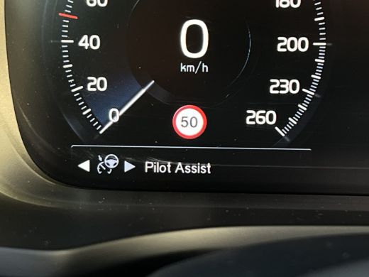 Volvo  V60 2.0 T6 Recharge AWD Inscription Expression | Trekhaak | Pilot Assist | Pano | Harman Kardon ActivLease financial lease