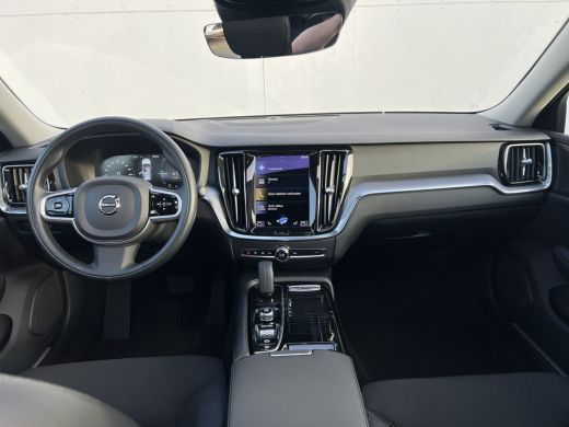 Volvo  V60 2.0 T6 Recharge AWD Inscription Expression | Trekhaak | Pilot Assist | Pano | Harman Kardon ActivLease financial lease
