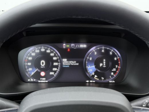 Volvo  XC40 1.5 T3 Momentum | Navi | CarPlay | Cruise | Camera | LED ActivLease financial lease