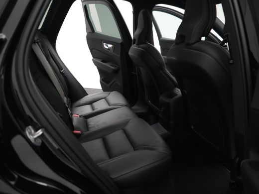 Volvo  XC60 T6 AWD Plus Black Edition | Luchtvering | Stoelventilatie | Camera | Trekhaak | Nappa | Panoramadak ActivLease financial lease
