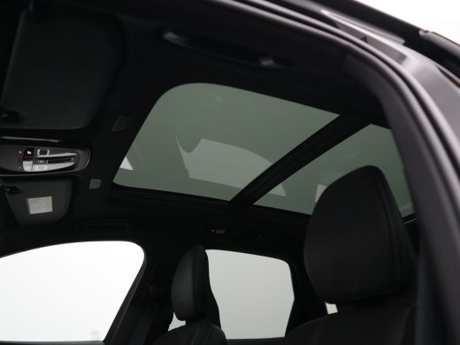 Volvo  XC60 T6 AWD Plus Black Edition | Luchtvering | Stoelventilatie | Camera | Trekhaak | Nappa | Panoramadak ActivLease financial lease