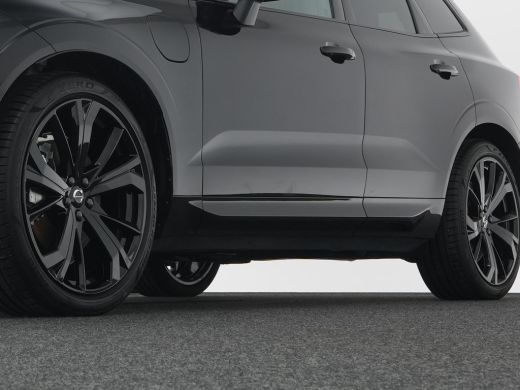 Volvo  XC60 T6 AWD Plus Black Edition | Luchtvering | Stoelventilatie | Camera | Trekhaak | Nappa | Panoramadak ActivLease financial lease