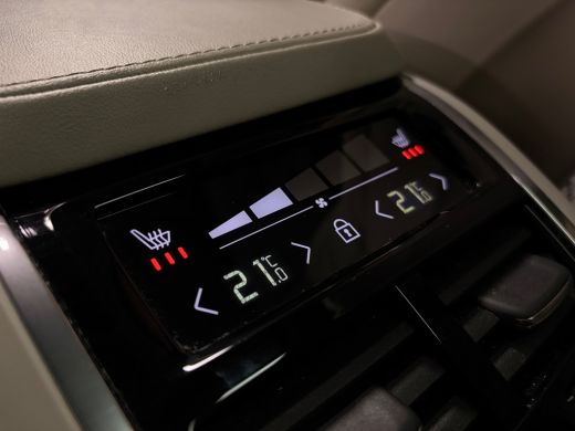 Volvo  XC90 T8 AWD Recharge Plus Dark Long Range | Luchtvering | Stoelventilatie | Trekhaak | 360&deg; Camera | H... ActivLease financial lease