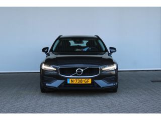 Volvo  V60 2.0 B3 Momentum Advantage | Navigatie full map | Cruise control | LED | Apple Carplay/ Android au...
