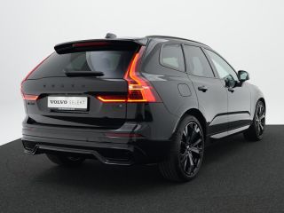 Volvo  XC60 T6 AWD Plus Black Edition | Luchtvering | Stoelventilatie | Camera | Trekhaak | Nappa | Panoramadak