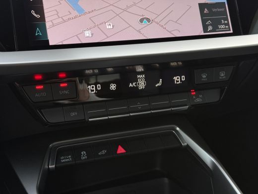 Audi A3 Sportback Aut. 45 TFSIe hybrid S-Line Competition | LED | Navi | Apple Carplay | ActivLease financial lease