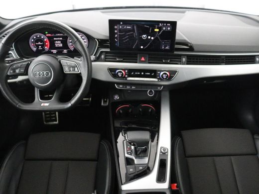Audi A4 40 TFSI Launch edition Sport | Panoramadak | Trekhaak | Sportstoelen | DAB | Carplay | Virtual Co... ActivLease financial lease