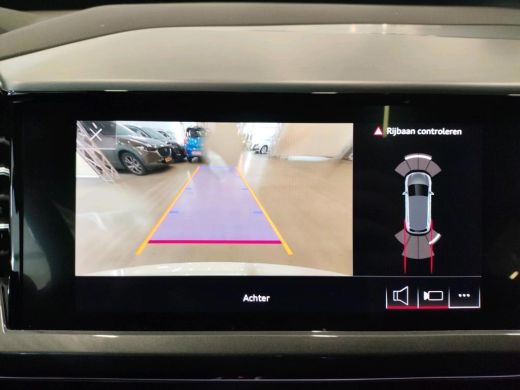 Audi Q4 e-tron Aut. 35 S-Line Competition | Panorama | Virtual | Camera | LED | Full | ActivLease financial lease