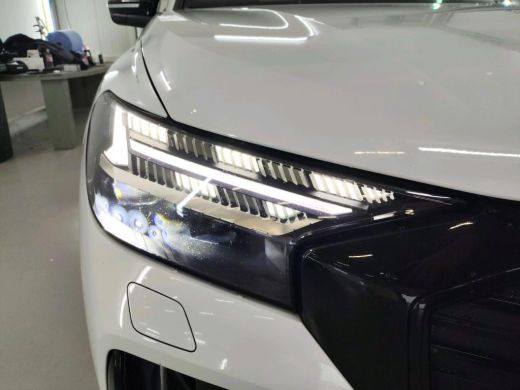 Audi Q4 e-tron Aut. 35 S-Line Competition | Panorama | Virtual | Camera | LED | Full | ActivLease financial lease