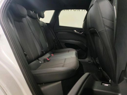 Audi Q4 e-tron Aut. 35 S-Line Competition | Panorama | Virtual | Camera | LED | Full | ActivLease financial lease