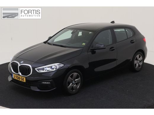 BMW 1 Serie 118i Executive Edition NL-AUTO | NAVI |  CARPLAY