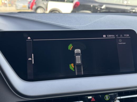 BMW 1 Serie 118i Executive Edition NL-AUTO | NAVI |  CARPLAY ActivLease financial lease