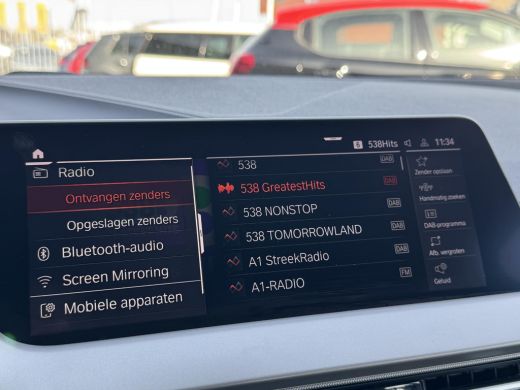 BMW 1 Serie 118i Executive Edition NL-AUTO | NAVI |  CARPLAY ActivLease financial lease