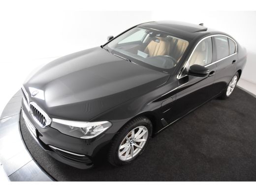 BMW 5 Serie 530e Limosine *1ste Eigenaar*Leer*Schuifdak*Navigatie*Camera* ActivLease financial lease