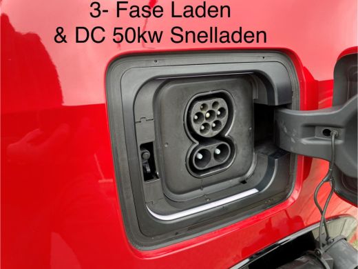 BMW i3 Executive 120Ah 42 kWh/Carplay/W-pomp/Camera/3-fase/20"/Led ActivLease financial lease