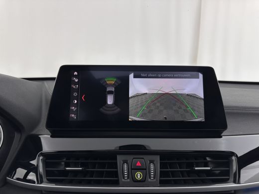 BMW X1 xDrive25e Sportline Business Edition Plus (Plug-In) (INCL-BTW) Aut. *PANO | LEATHER | FULL-LED | ... ActivLease financial lease